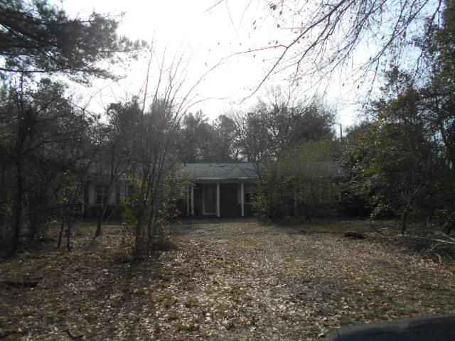 1935 Fish Rd, Ridgeville, SC 29472