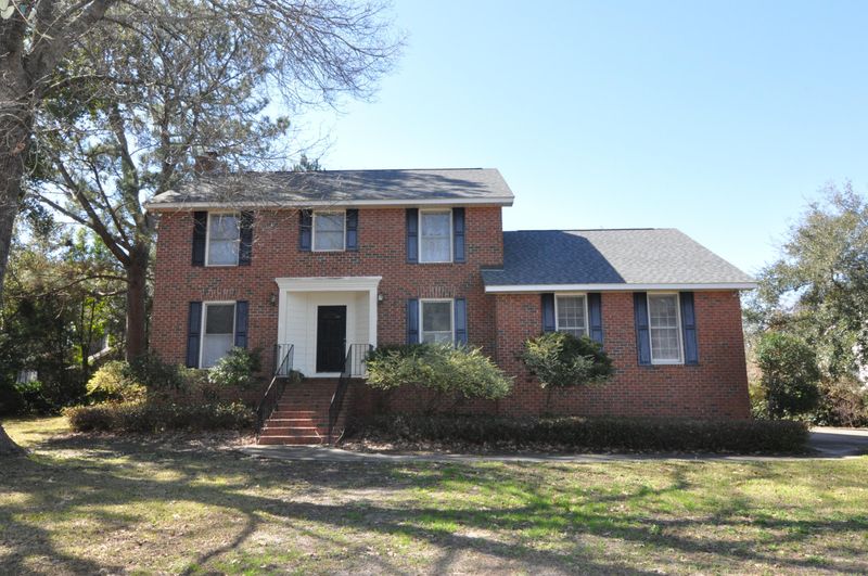 951 Travers Dr, Charleston, SC 29412