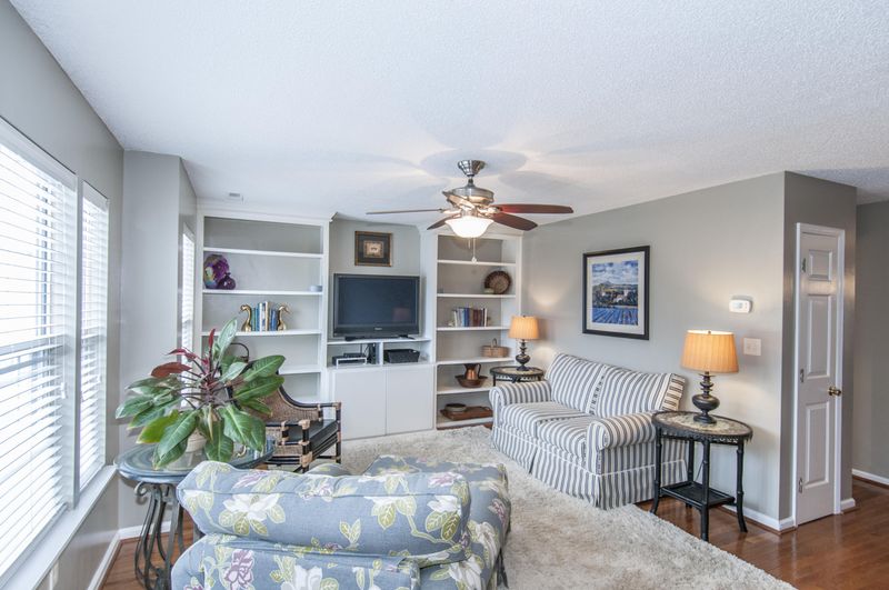 798 Harbor Place Dr, Charleston, SC 29412