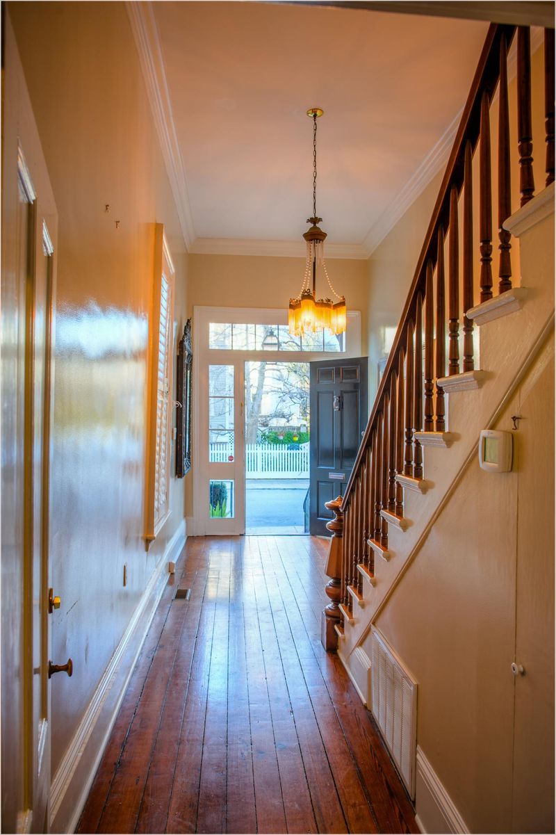 95 Lenwood Blvd, Charleston, SC 29401