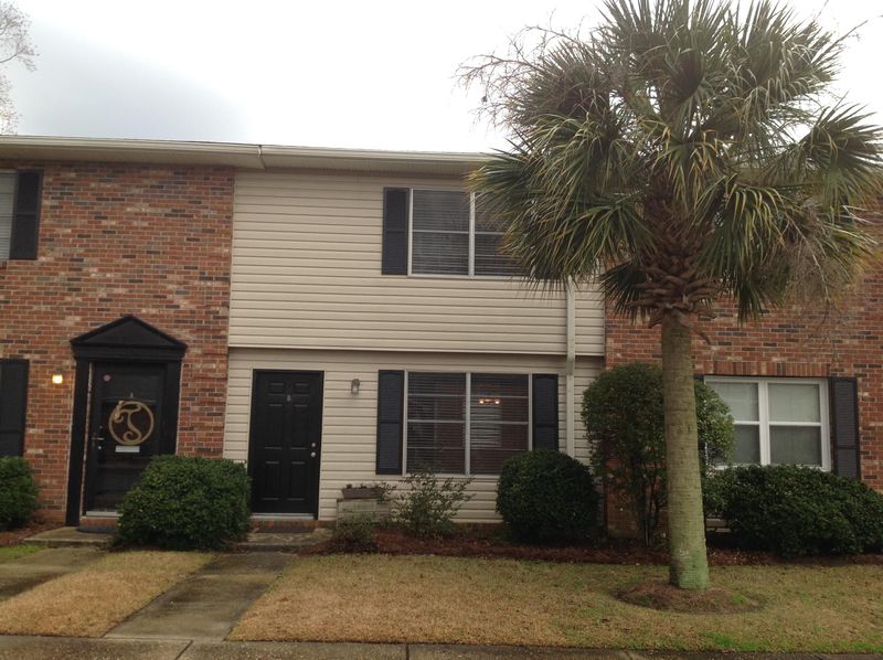 415 Parkdale Dr #1-B, Charleston, SC 29414