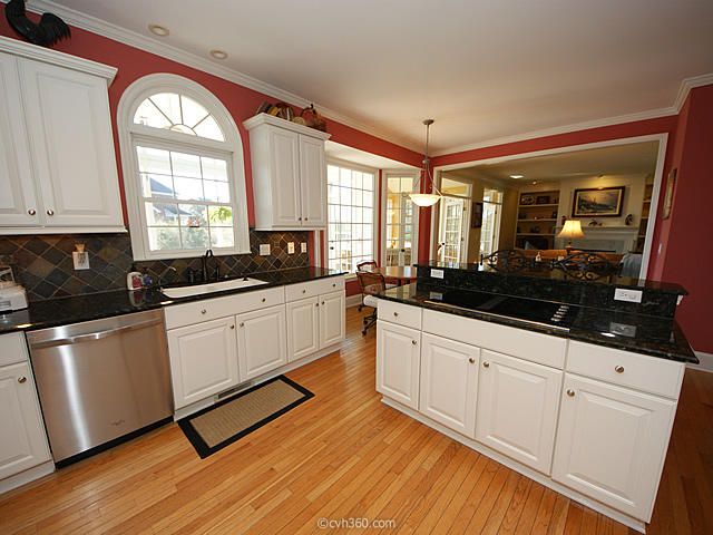 289 Oak Point Landing Dr, Mount Pleasant, SC 29464