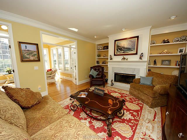 289 Oak Point Landing Dr, Mount Pleasant, SC 29464
