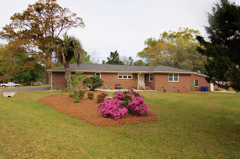 5101 Victoria Ave, North Charleston, SC 29405