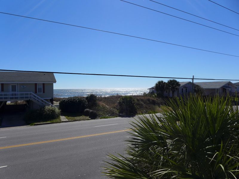 413 Palmetto Blvd, Edisto Beach, SC 29438
