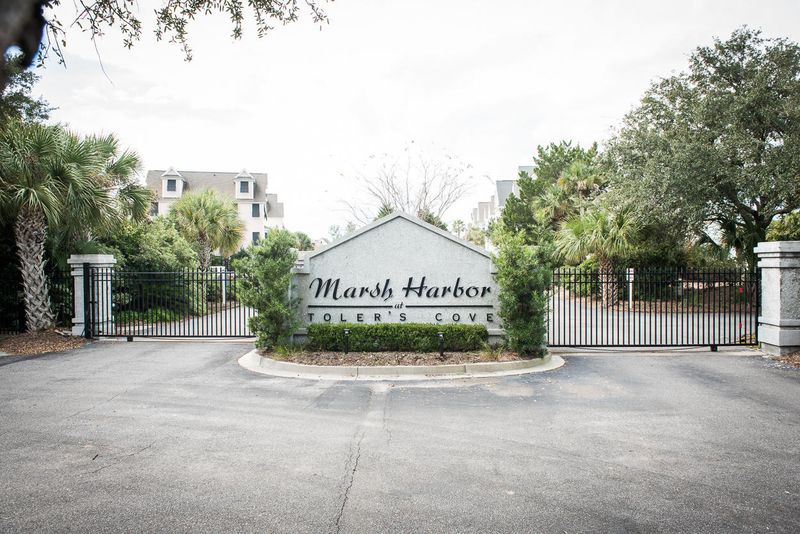 1627 Marsh Harbor Ln, Mount Pleasant, SC 29464