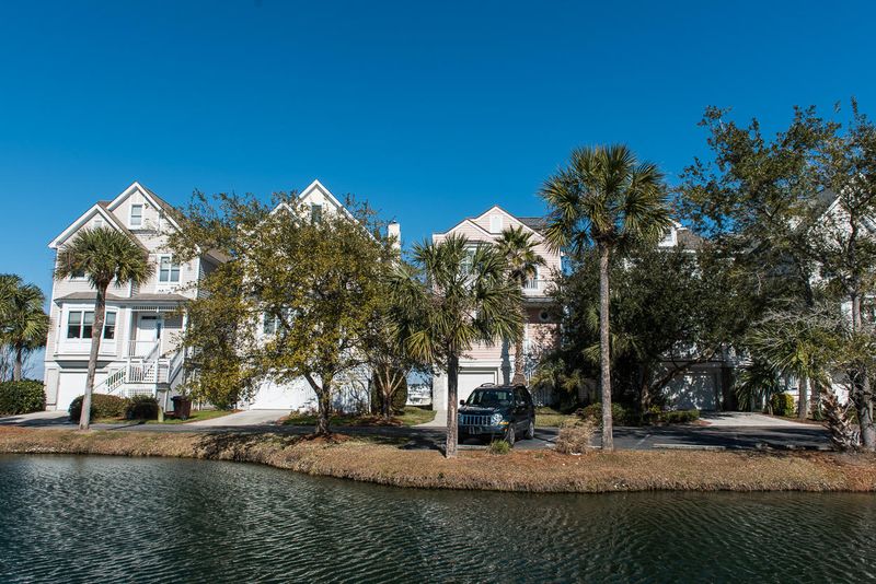 1627 Marsh Harbor Ln, Mount Pleasant, SC 29464