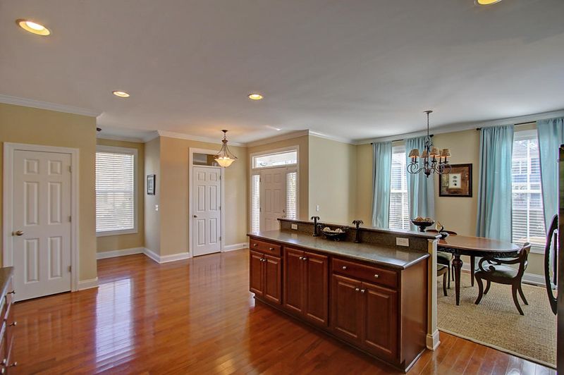 2326 N Creek Dr, Mount Pleasant, SC 29466