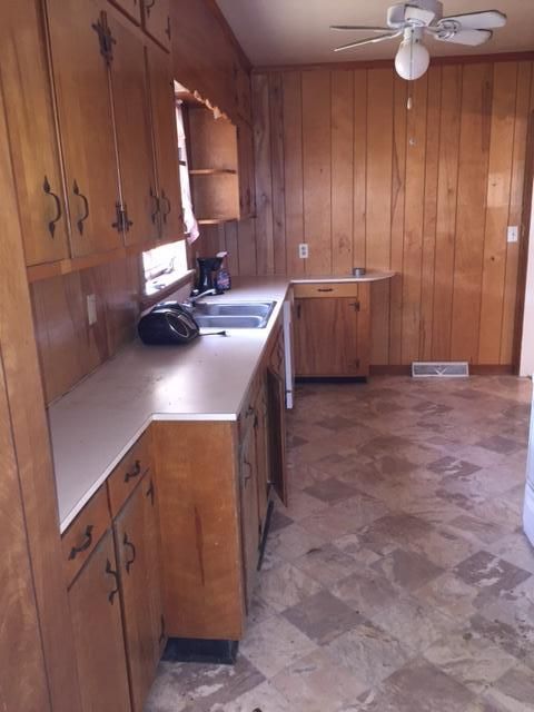 5619 Attaway St, North Charleston, SC 29406