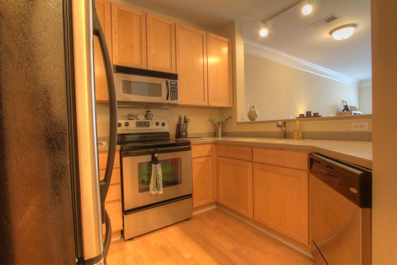 1711 Basildon Rd, Mount Pleasant, SC 29466