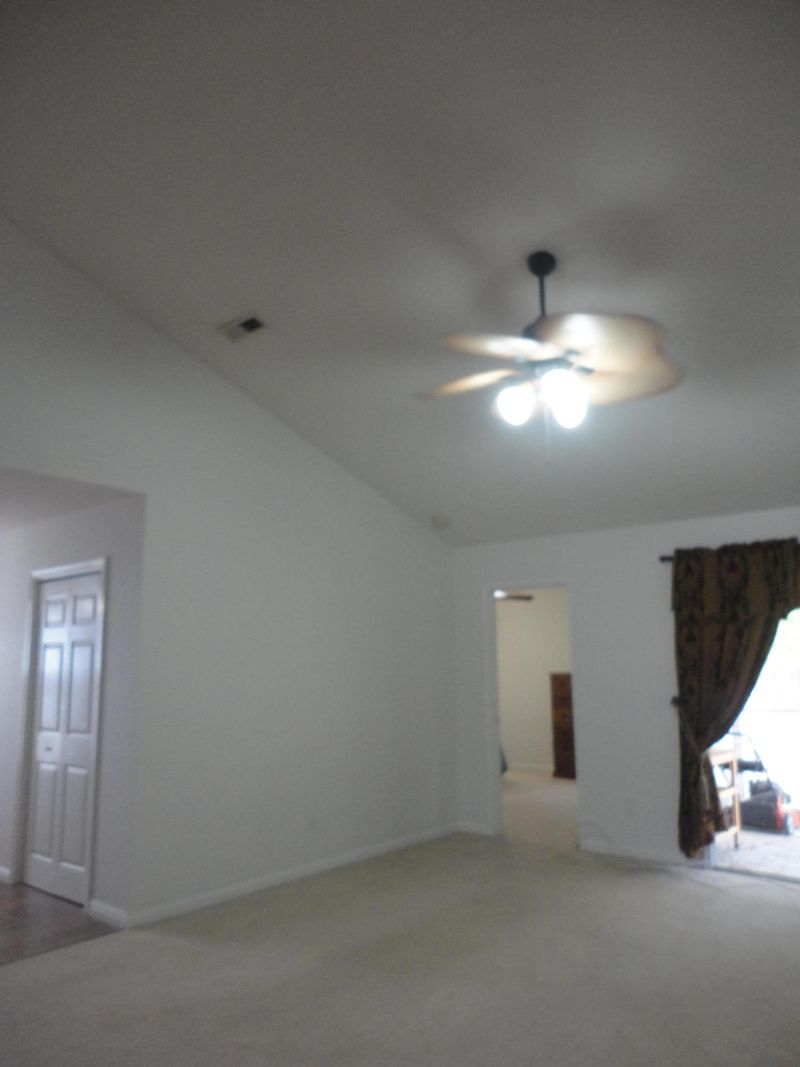 340 Slow Mill Dr, Goose Creek, SC 29445