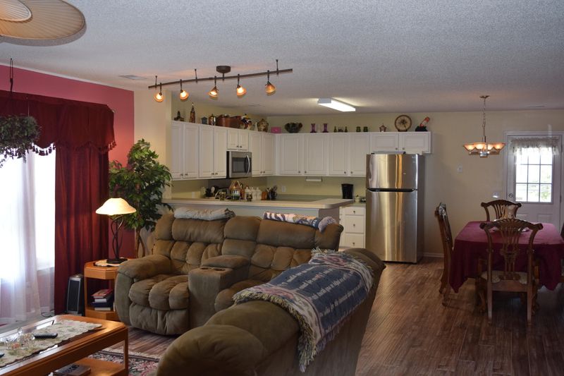 149 Thistle Rd, Goose Creek, SC 29445