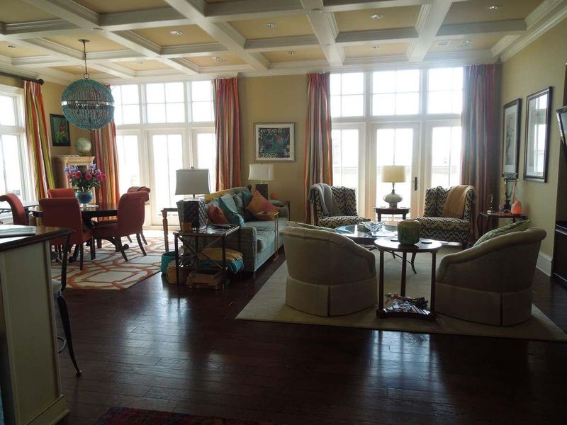 175 Concord St #Ph 402, Charleston, SC 29401