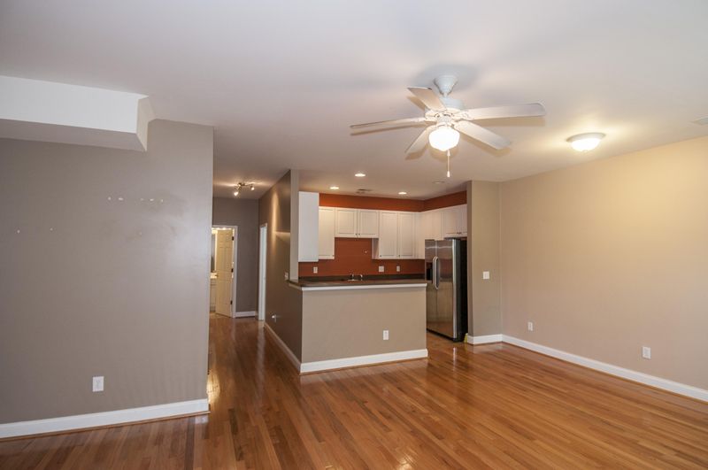 4127 Perrine St, Charleston, SC 29414
