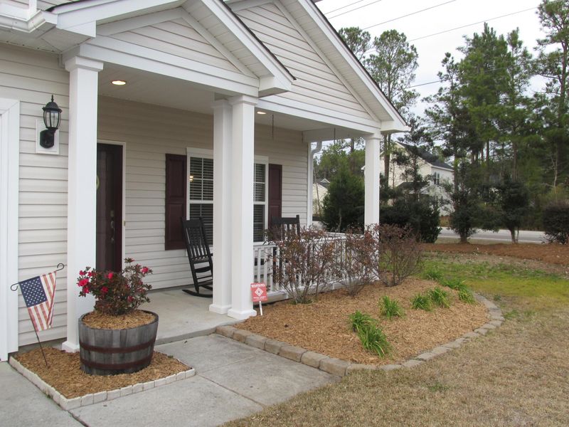 1401 Rock Dove Ln, Hanahan, SC 29410