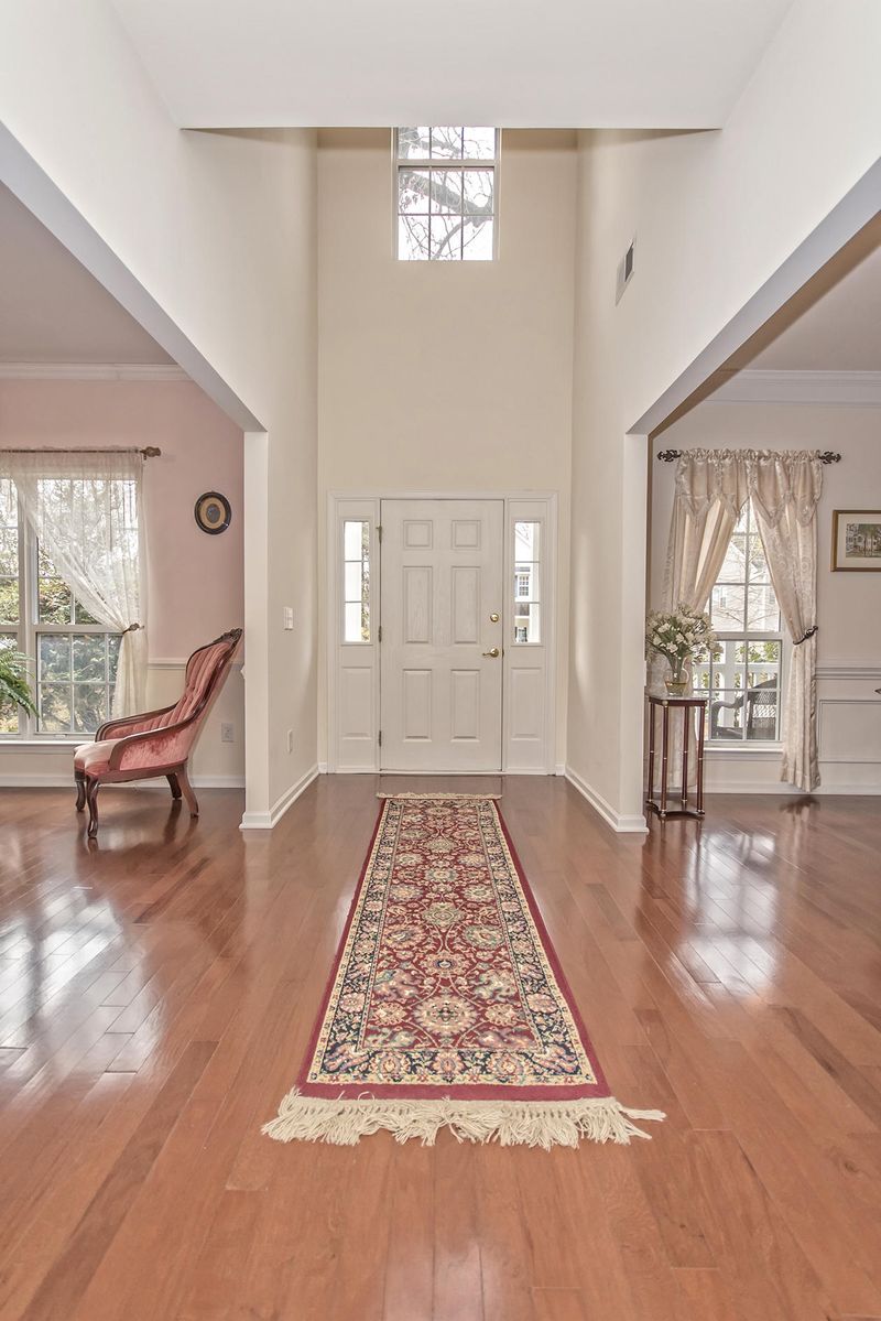 8604 Kennestone Ln, North Charleston, SC 29420