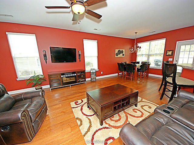 114 Instructor Ct, Ladson, SC 29456