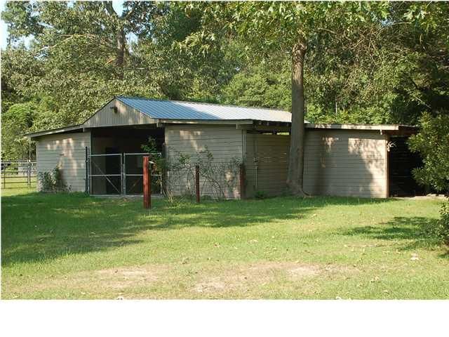 8618 Savannah Hw, Adams Run, SC 29426