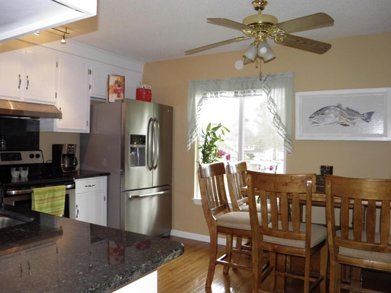 22 Bellhaven Cir, Goose Creek, SC 29445