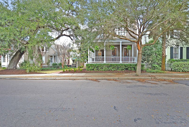 324 N Shelmore Blvd, Mount Pleasant, SC 29464