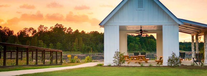 541 Pendleton Dr, Moncks Corner, SC 29461