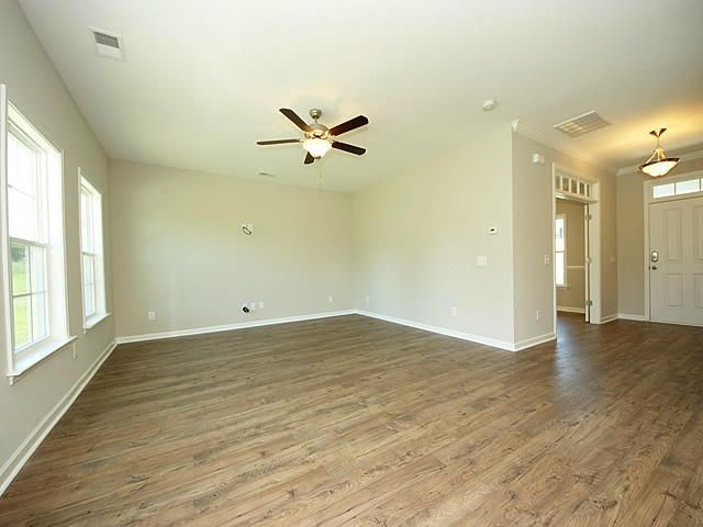 8132 Ronda Dr, North Charleston, SC 29406