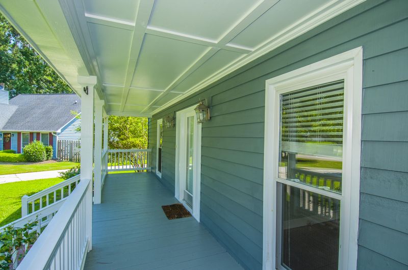 1145 Club Terrace Dr, Mount Pleasant, SC 29464