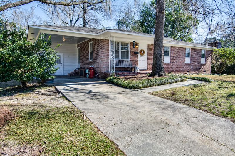 5322 Parkside Dr, North Charleston, SC 29405