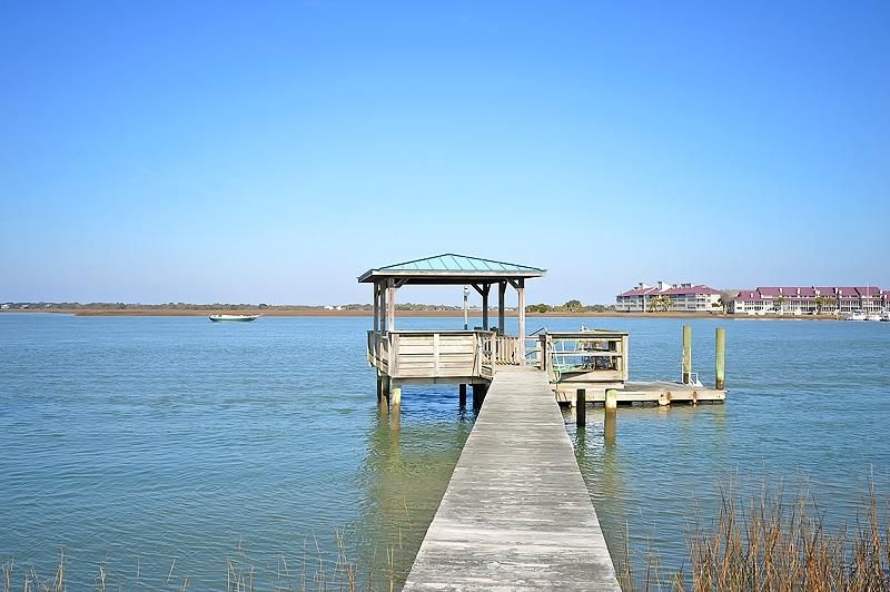 340 Shadow Race Ln, Folly Beach, SC 29439