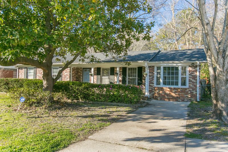 1246 Joshua Dr, Charleston, SC 29407