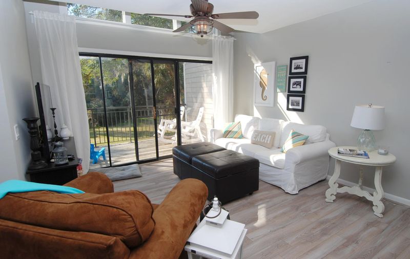 139 High Hammock Rd, Seabrook Island, SC 29455