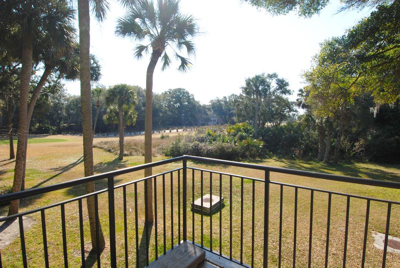 139 High Hammock Rd, Seabrook Island, SC 29455