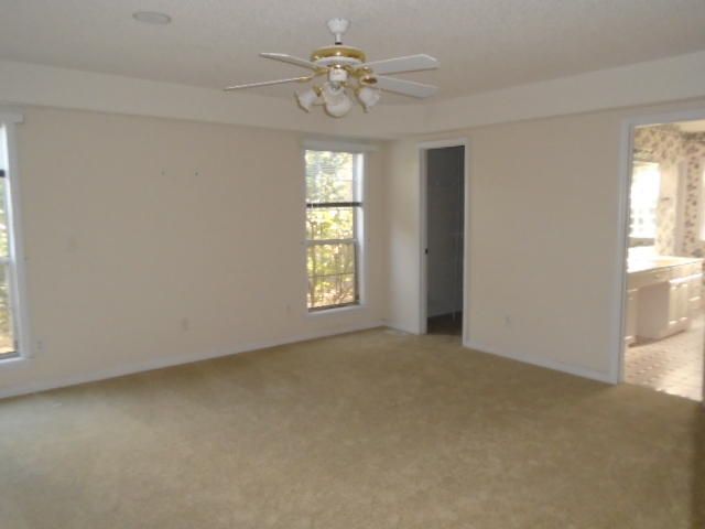142 Eston Dr, Goose Creek, SC 29445