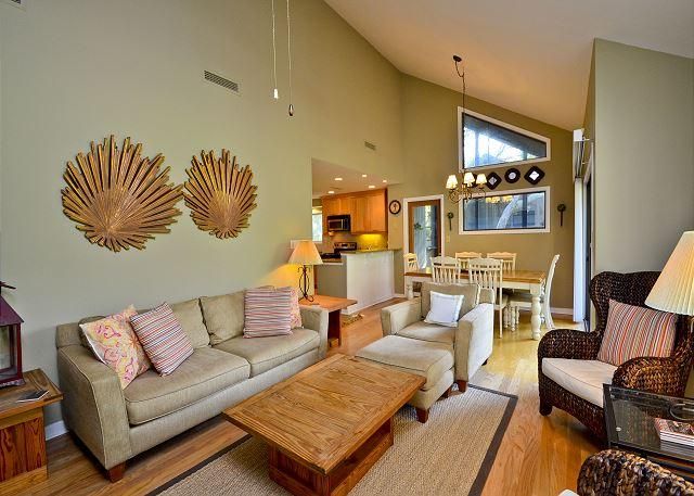 4540 Park Lake Dr, Kiawah Island, SC 29455