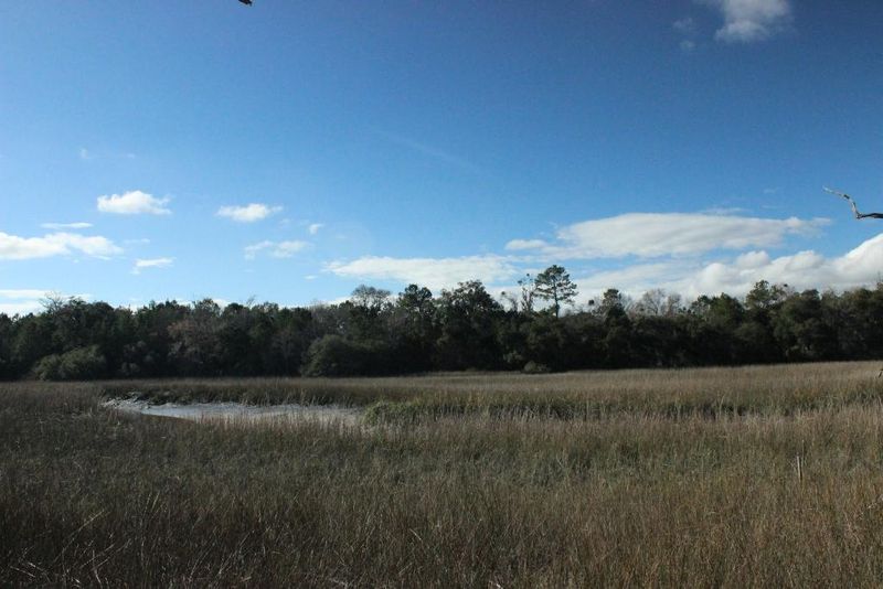 1536 Coles Dr, Johns Island, SC 29455