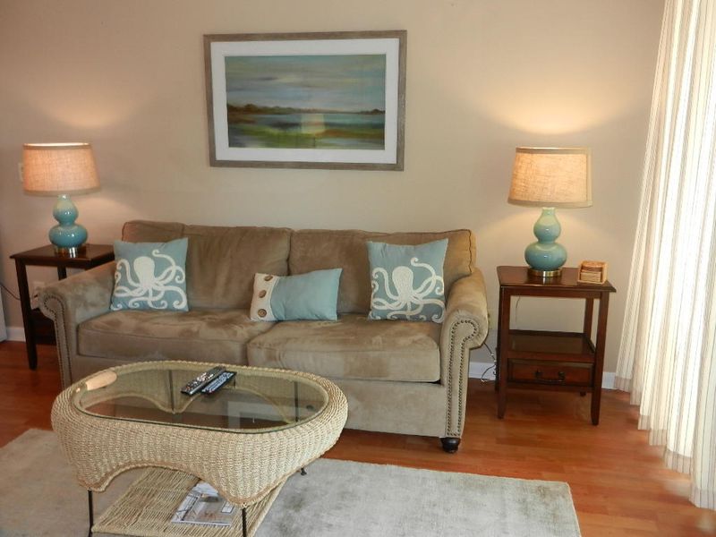 1300 Ocean Blvd #115, Isle Of Palms, SC 29451