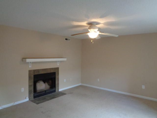 902 Peacock Pl, Summerville, SC 29485