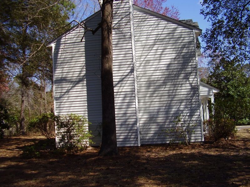 2081 Glendale Dr, Charleston, SC 29414