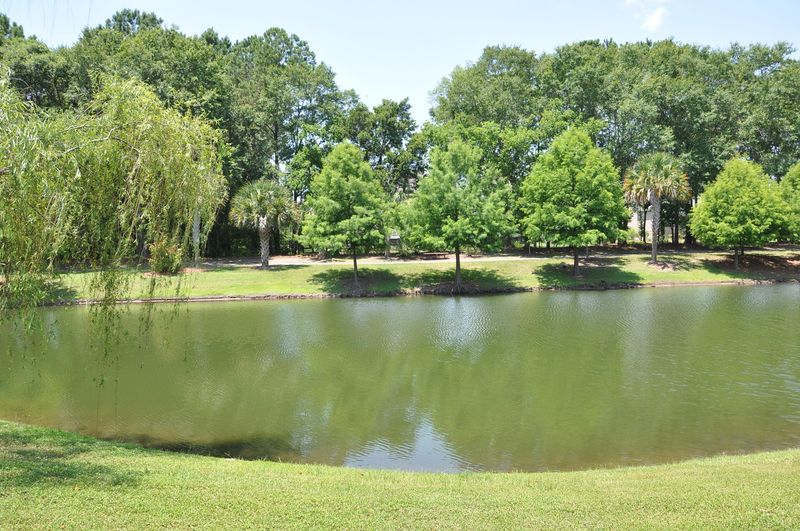 1432 Scotts Creek Cir, Mount Pleasant, SC 29464