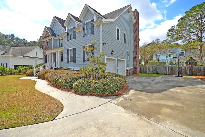 749 Whispering Marsh Dr, Charleston, SC 29412