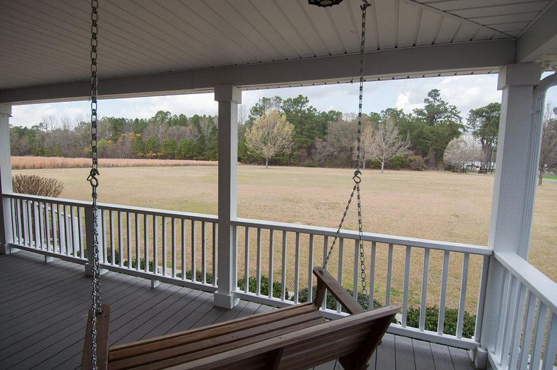 192 Myers Mayo Rd, Ridgeville, SC 29472