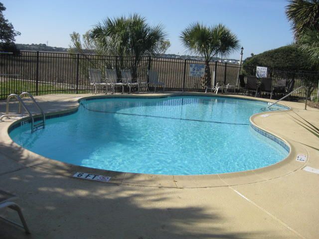 2 Island Cv, Edisto Beach, SC 29438