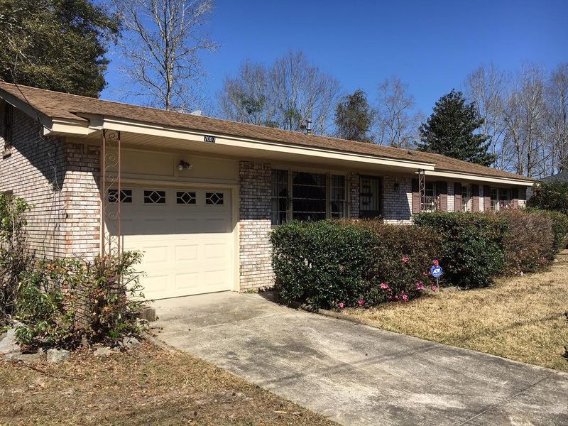 7007 S Kenwood Dr, North Charleston, SC 29406