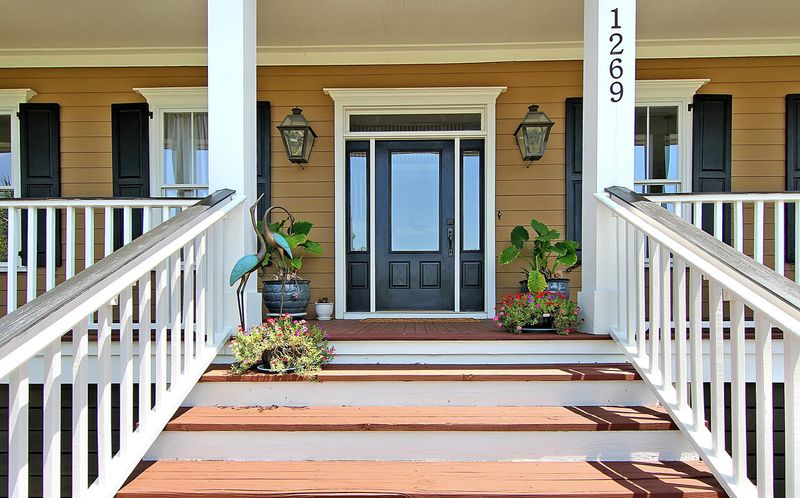 1269 Blue Sky Ln, Charleston, SC 29492