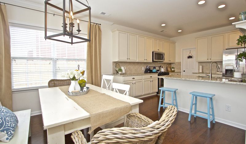492 Nelliefield Trl, Wando, SC 29492