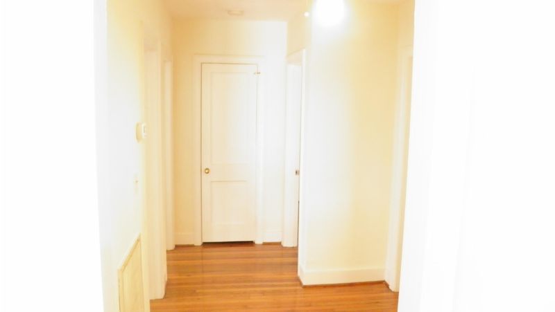 16 Colleton Dr, Charleston, SC 29407