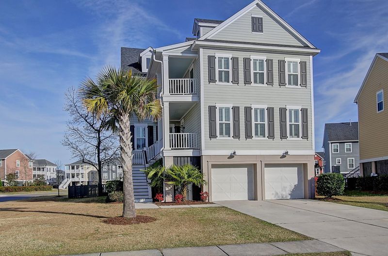 333 Megans Bay Ln, Charleston, SC 29492