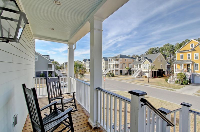 333 Megans Bay Ln, Charleston, SC 29492
