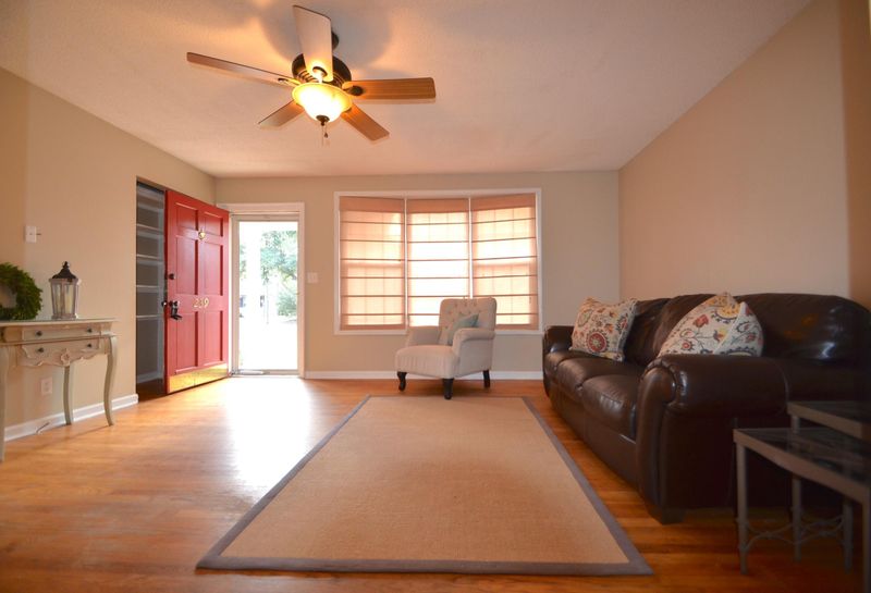 239 High Hill Dr, Moncks Corner, SC 29461