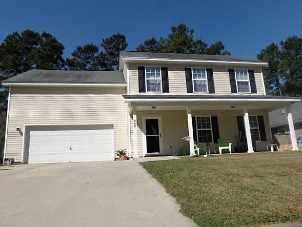 208 Bainsbury Ln, Summerville, SC 29483